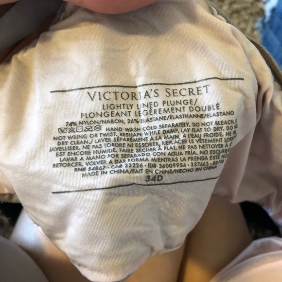Size 34D Victoria’s Secret Lounge Bras - Picture 3 of 5